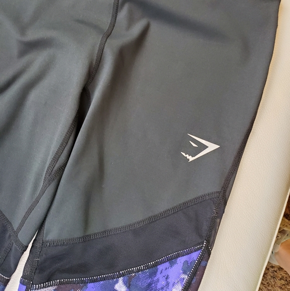 Gymshark Set - Picture 2 of 7